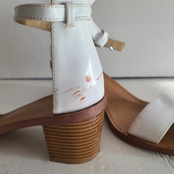Zara Trafaluc white sandals sz.38 - Picture 3 of 7